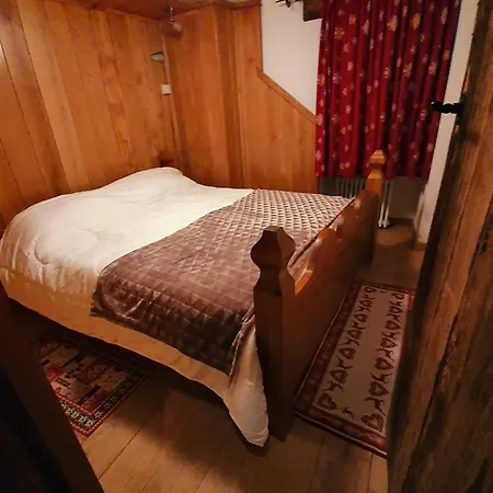 Chalet Di Montagna, Valtournenche-cervinia Alpstuga