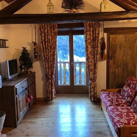 Chalet Chalet Di Montagna, Valtournenche-cervinia *
