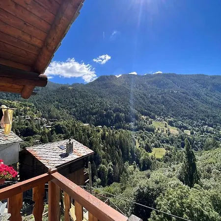 Chalet Di Montagna, Valtournenche-cervinia Dağ evi *
